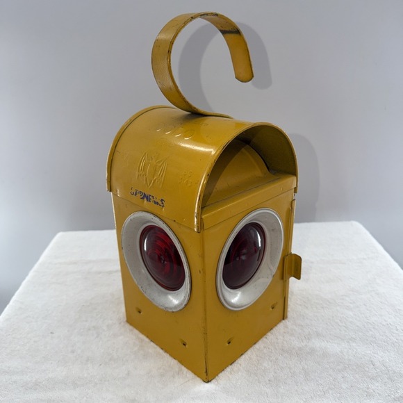 Dodo Bar Or Other - vintage Dodo Yellow Railway & Road Lamp & Metal Burner Made In England Paraffin